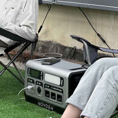 2048WH 2200W 발코니 태양 에너지 저장 발코니 휴대용 발전소